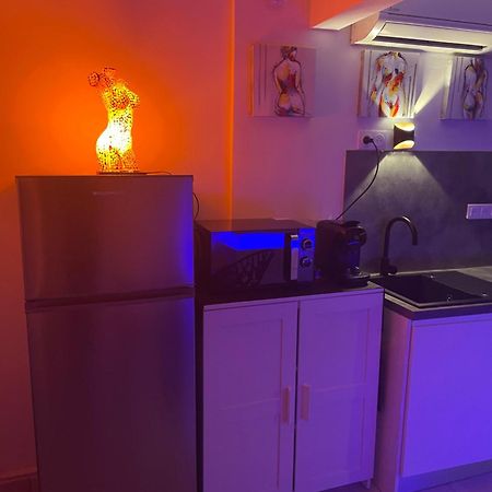 The Naturist Glamour Suite Agde Bagian luar foto